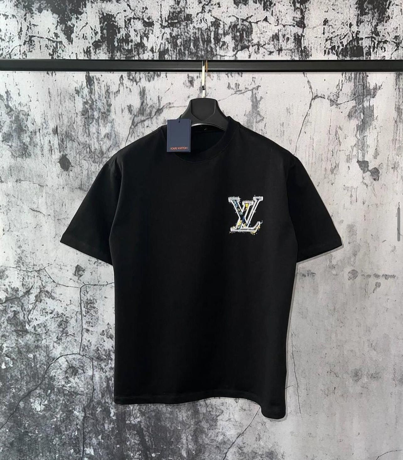 2 x 1 : T-shirt Louis Vuitton