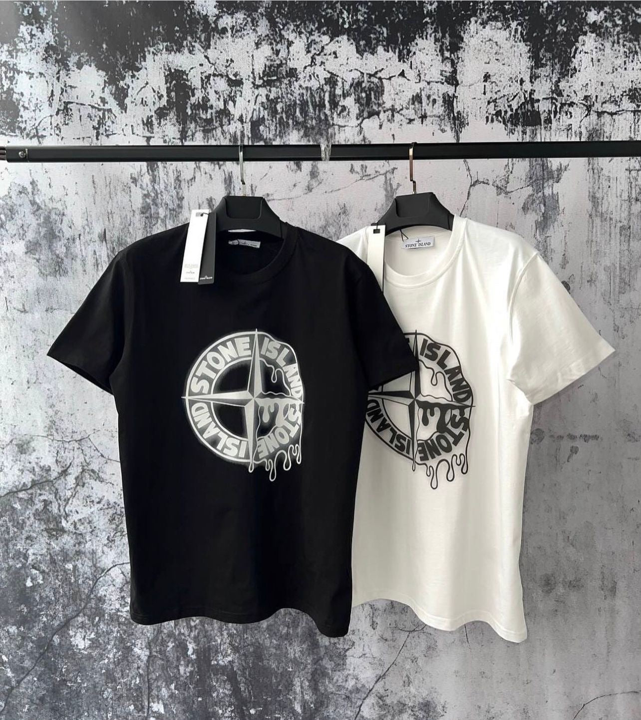 2 x 1 : T-Shirt Stone Island